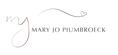 Mary Jo Piumbroeck Logo